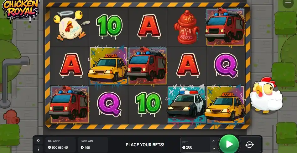 Interfaccia di gioco Chicken Royal con simboli A, K, Q, J e veicoli speciali.